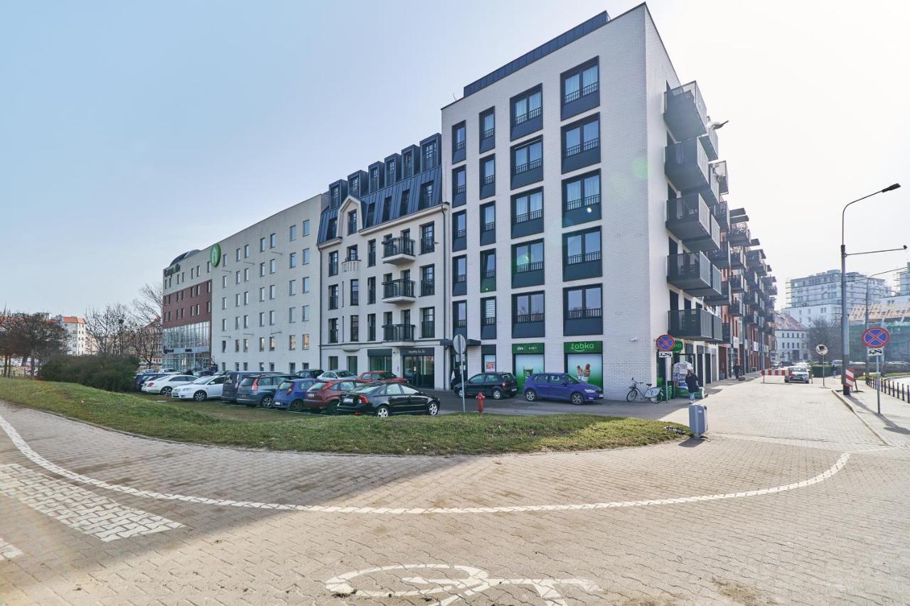 Under The Wroclove Sky By Noclegi Renters Wroclaw Exterior photo