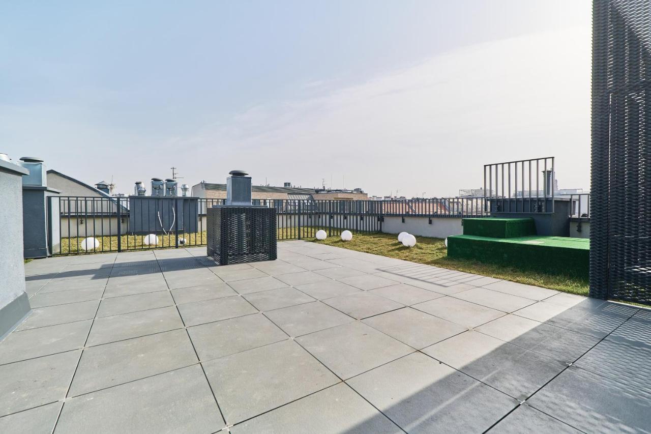 Under The Wroclove Sky By Noclegi Renters Wroclaw Exterior photo